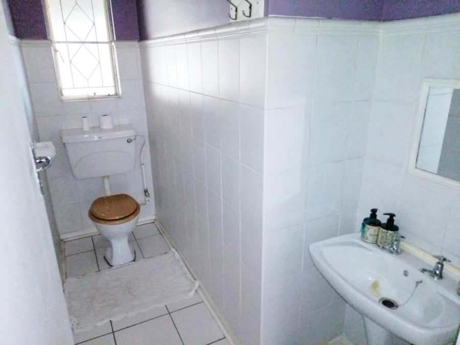4 Bedroom Property for Sale in Suidrand Free State